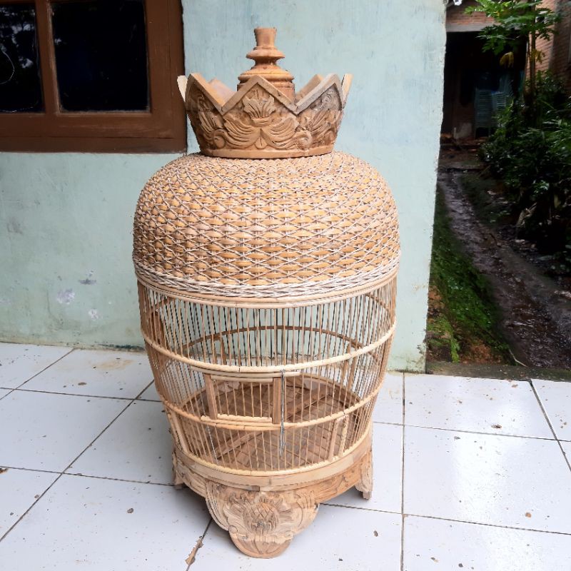 Sangkar Burung Perkutut Rotan Kombinasi Kayu Jati Ukir Jepara