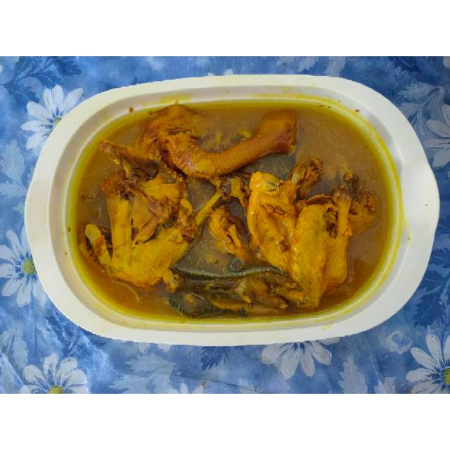 

Ayam kampung masak kunyit
