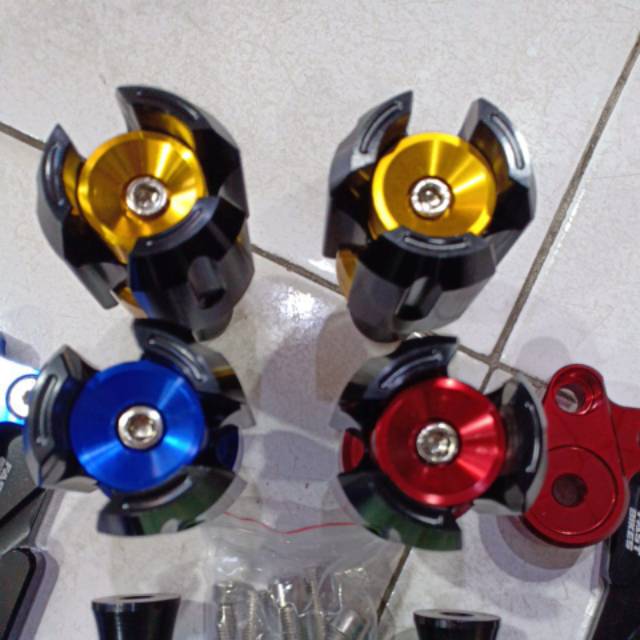 Slider pelindung knalpot nmax cnc