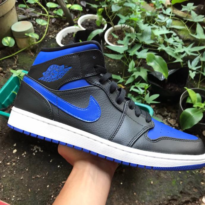 algifaruu - air Jordan 1 mid royal blue