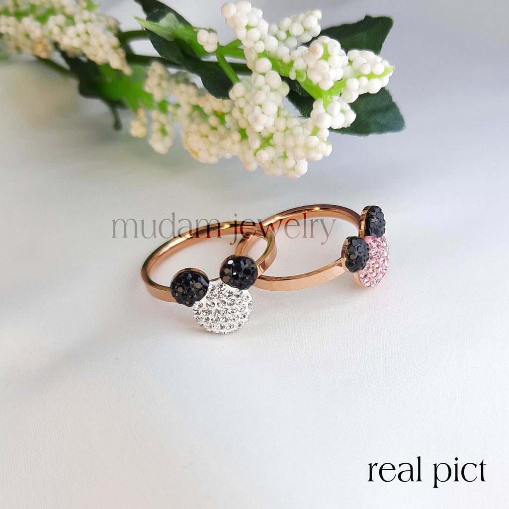 Cincin Titanium Karakter Minnie Putih Hitam dan Pink Hitam