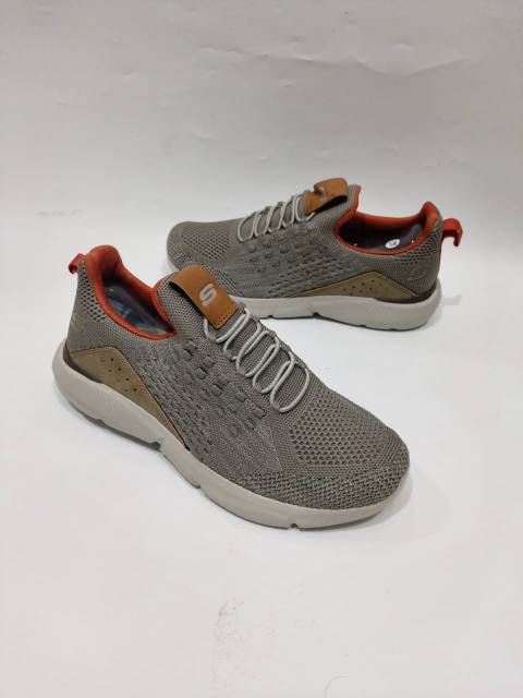 SEPATU SKECHERS PRIA / SKECHERS RELAXED FIT INGRAM NEW MEN