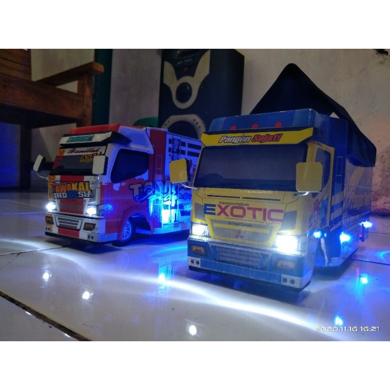 MINIATUR TRUK OLENG PAKAI REMOT