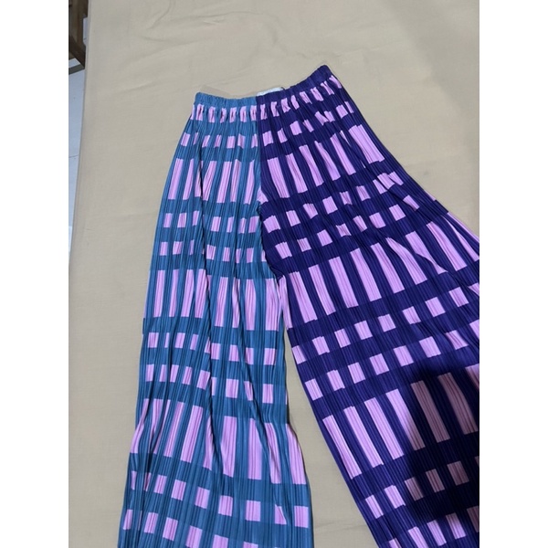 boo stoodio pleats pants cullote size M/L