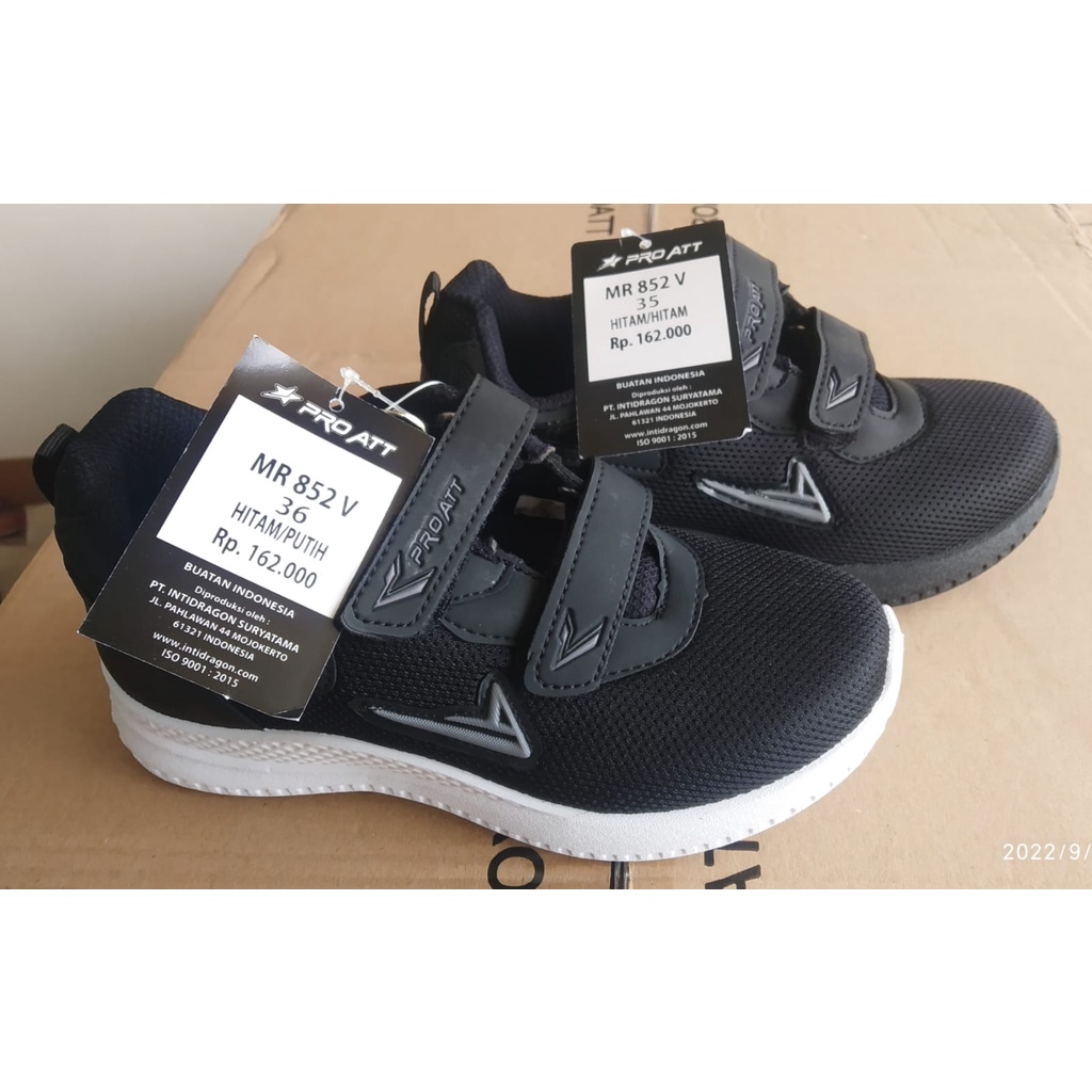 Pro ATT MR 852 V Sepatu Sekolah Anak Anak Warna Hitam Putih Dan Hitam Polos