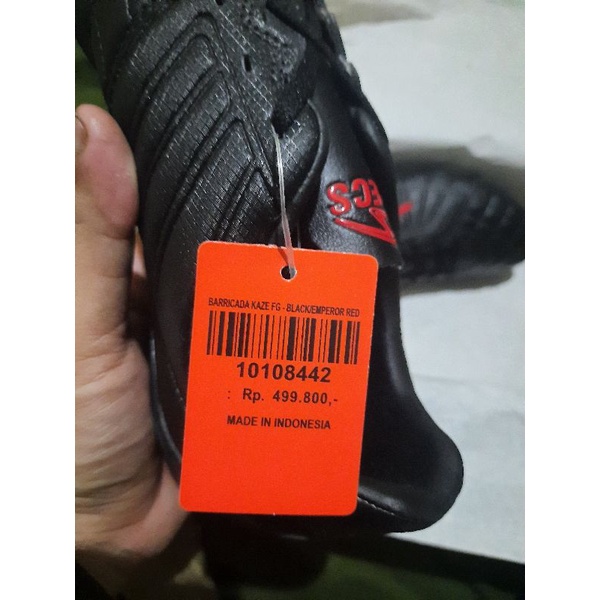 Specs Barricada Kaze FG Black/Emperor Red (101084)