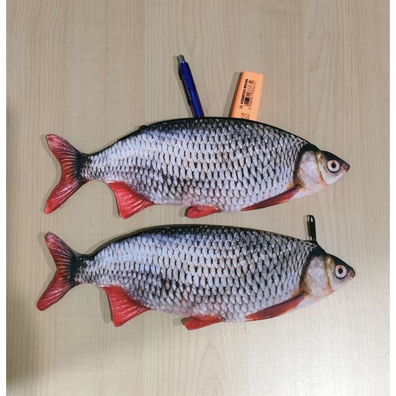 

Pouch tempat Pensil karakter ikan Tombro Unik