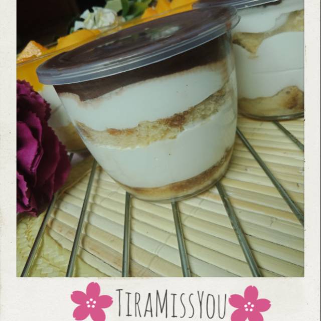 

Tiramisu dessert cup