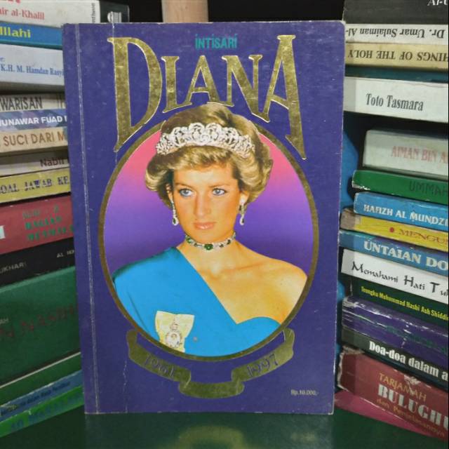 Buku DIANA 1961-1997 biografi Lady Diana