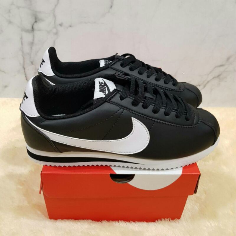 Nike Cortez Black White