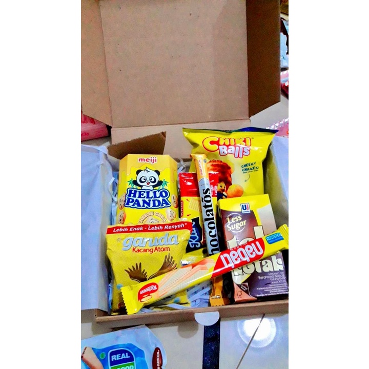 

{COD} Paket Hampers Kuning Murah