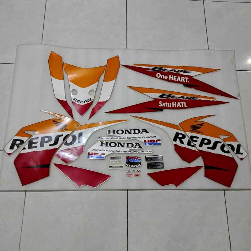 Stiker stripping striping decal graphic polet Honda Blade 110 karburator karbu Repsol Edition HRC or
