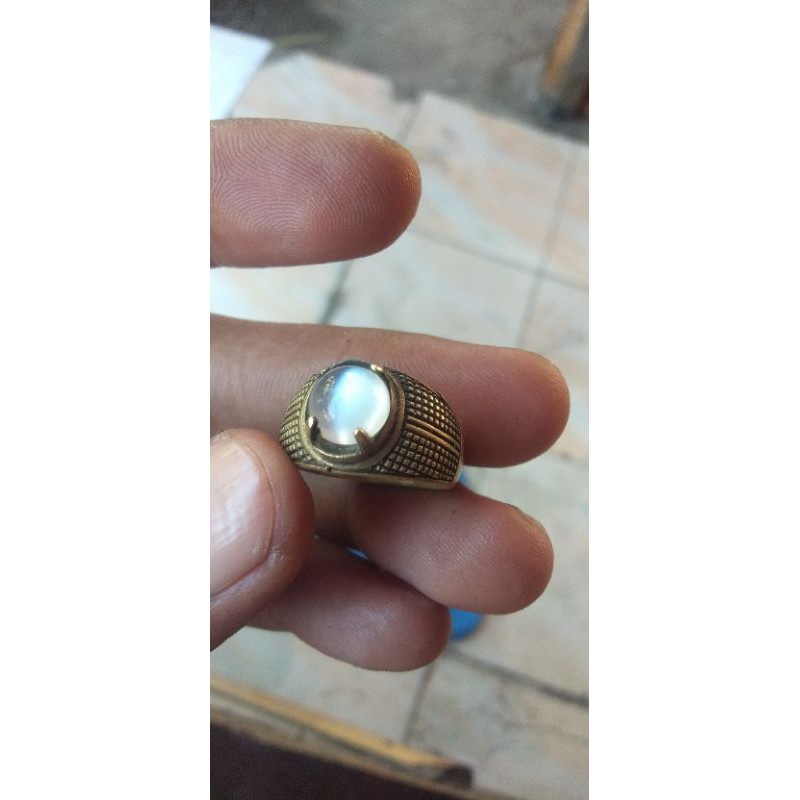 Batu Biduri Bulan Air Laut Ceylon Srilanka