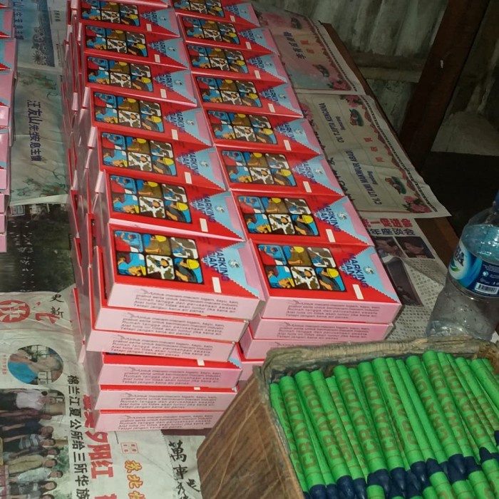 

Pendrawing- Crayon Marking Qiant - Putih -Drawing-Pen.