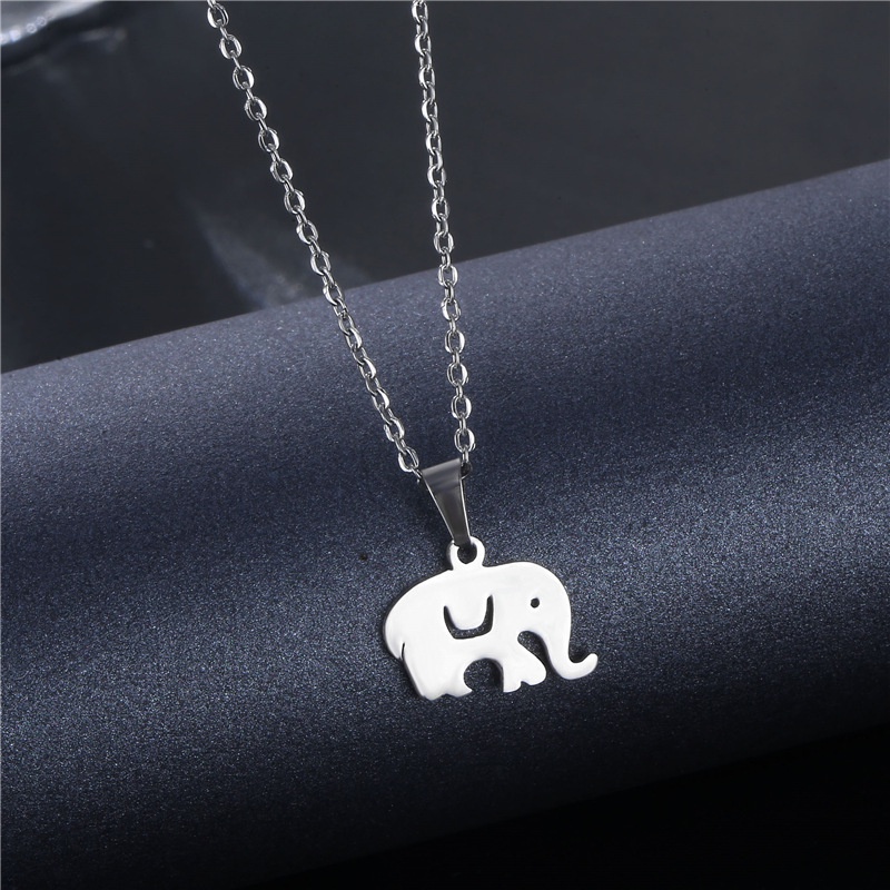 Ins gaya dingin gajah kalung wanita trendi gaya Korea sederhana gajah liontin stainless steel hip ho