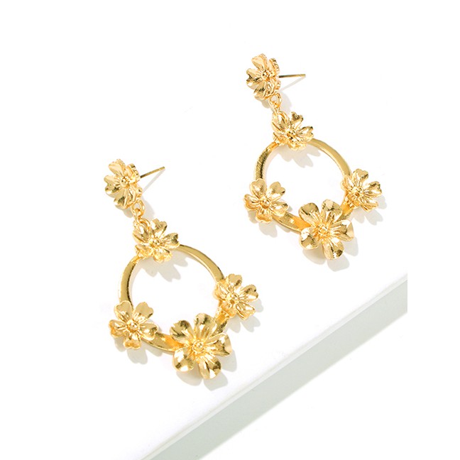 LRC Anting Tusuk Fashion Gold Alloy Flower Earrings F5795X