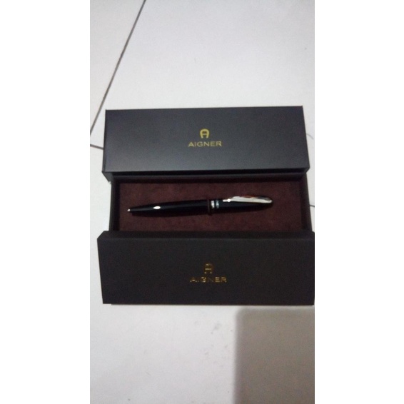 

pulpen aigner