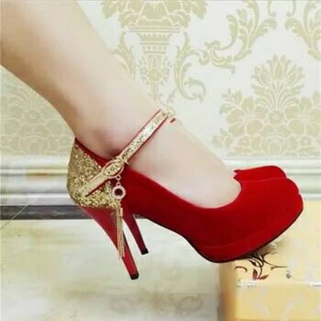 Heels glamour merah/sepatu pesta wanita