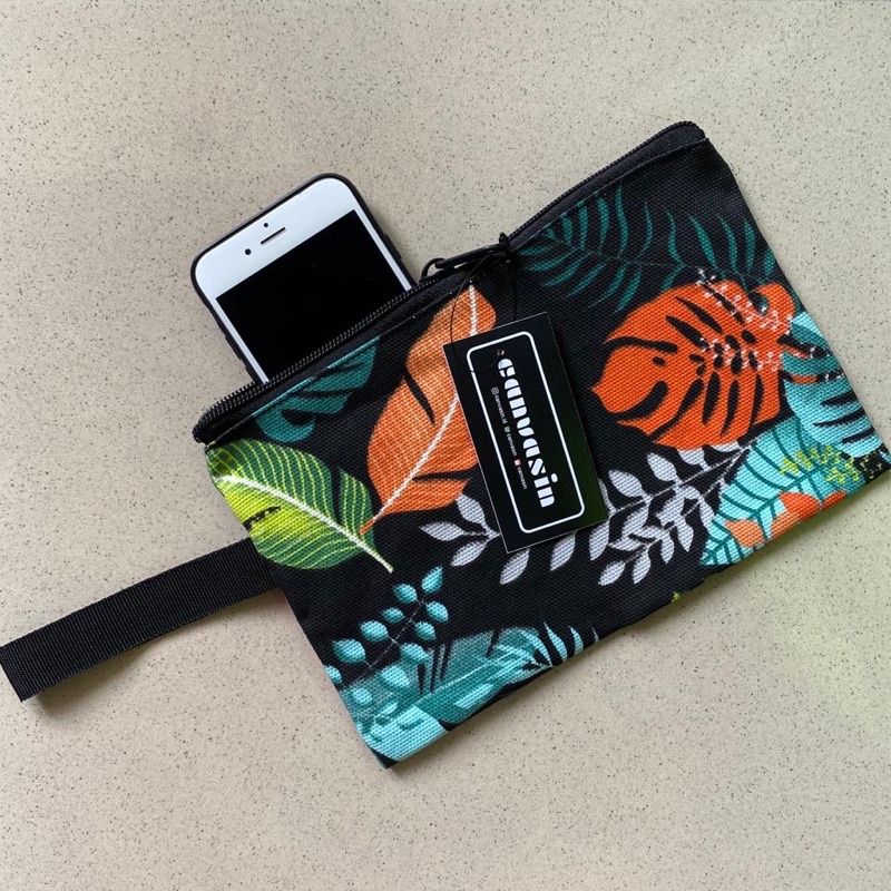 Pouch kanvas serbaguna - Black orange leaf