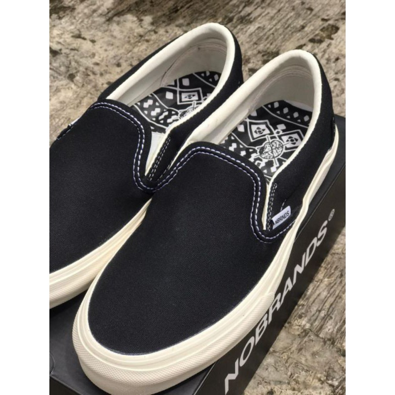 NOBRANDS slip on "MASIH POLOS"