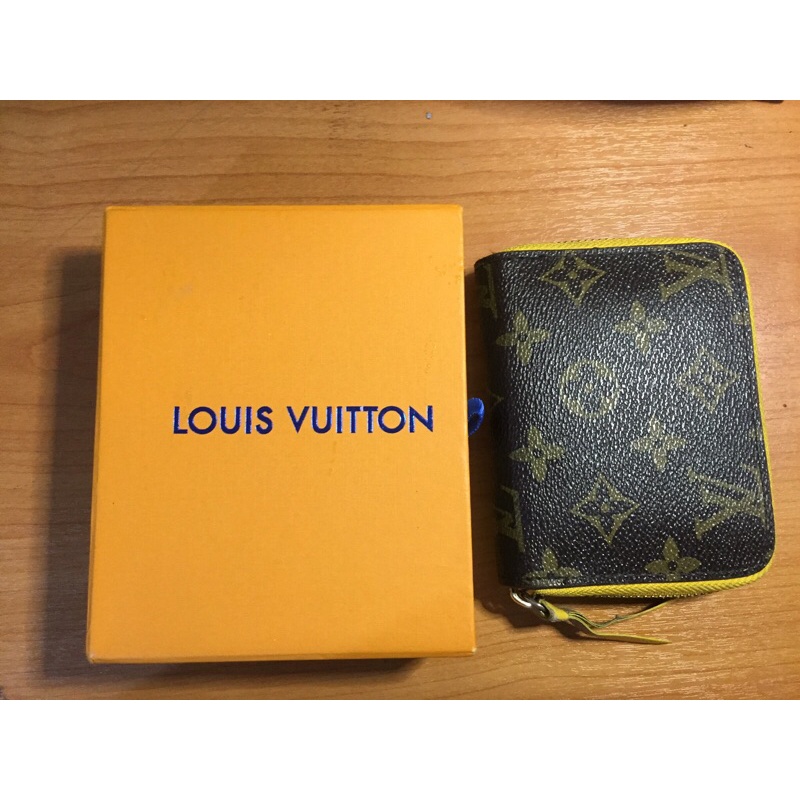 Jual Dompet Louis Vuitton Wanita Original Terbaru - Oct 2023