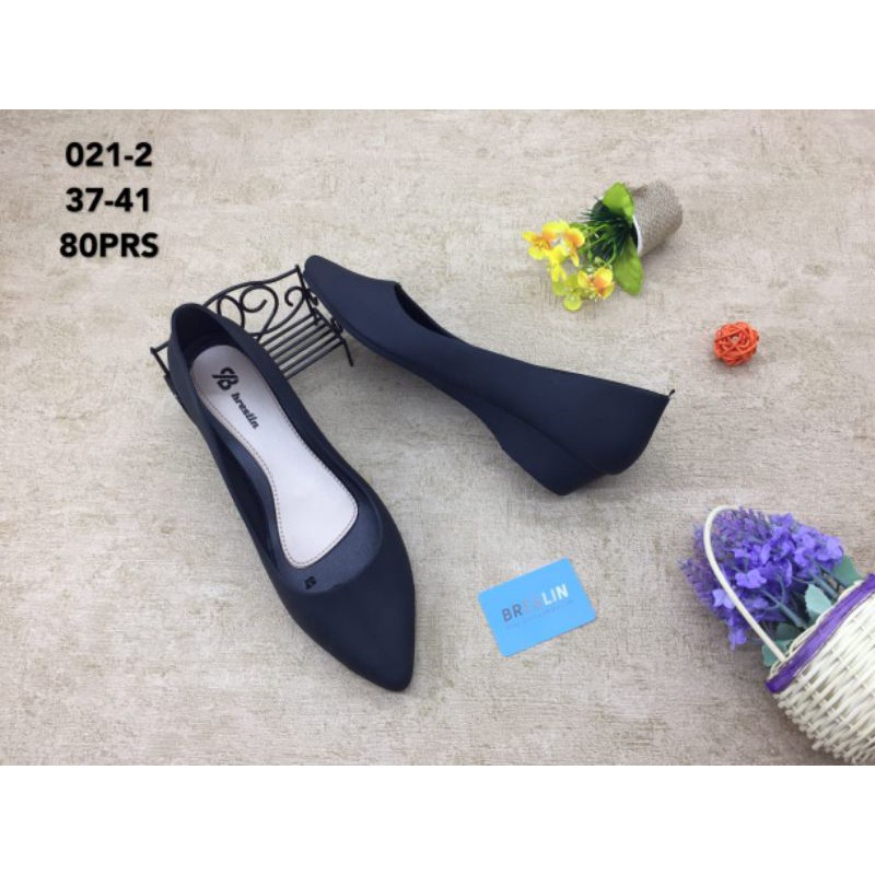 Wedges Lancip Polos  Formal 4 cm BRSLN Jx 021