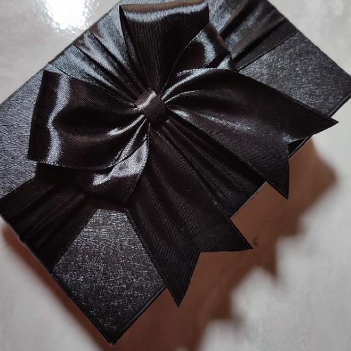 

♥ BOX KADO HARDBOX HITAM PITA HITAM ✹