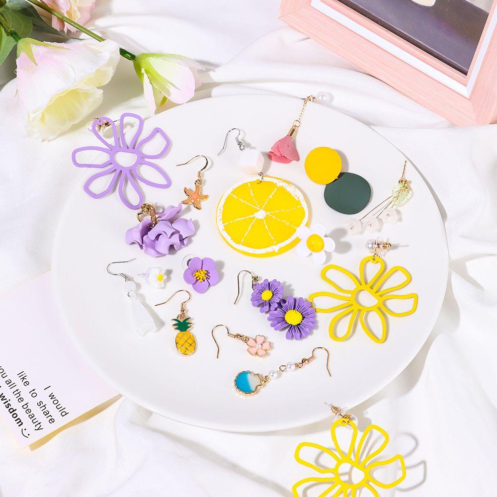 R-flower Daisy Earring Elegant Rock Akrilik Jewerly Hadiah