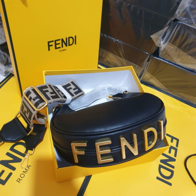 tas fashion import Fendi graphy hobo bag free box