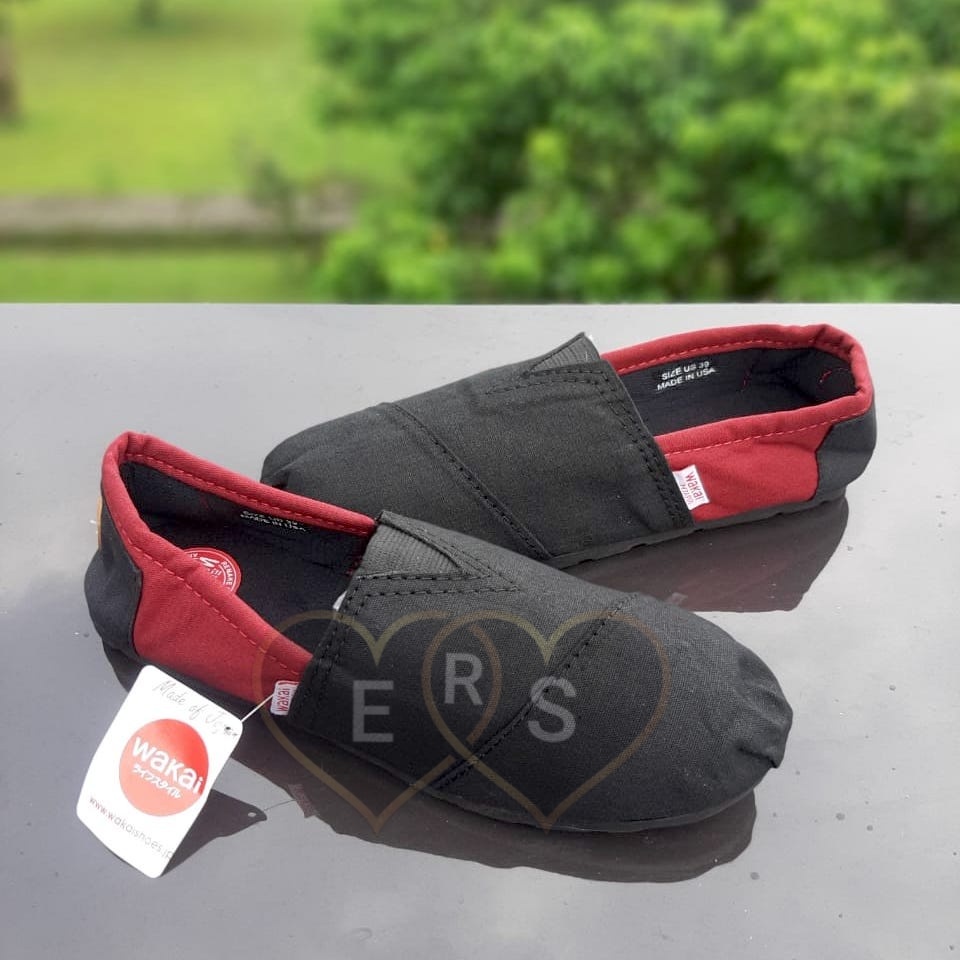 TOKOERS WK-2630 Sepatu Anak Laki laki WAKAI Slip On - Premium Sol Karet Anti Slip