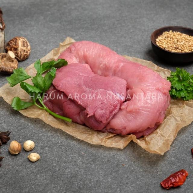 

Daging babi has dalam / tenderloin min order per 1kg