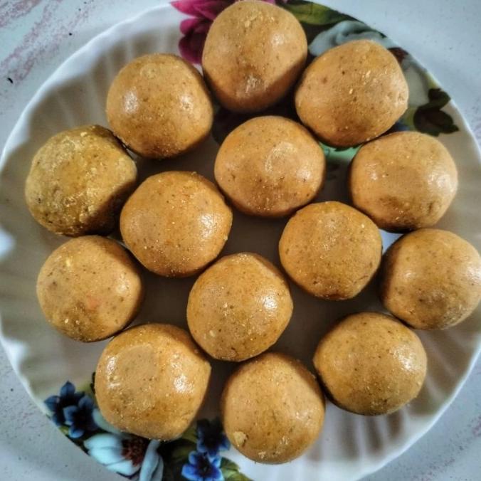 

Buruan serbu] Manisan India Besan Laddu 500gr / Manisan Ladoo Home Made HALAL