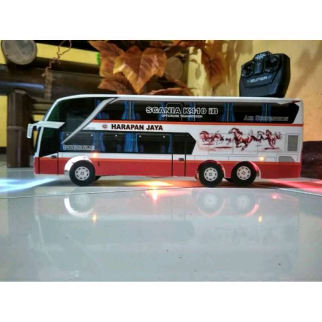 Miniatur bus BESAR harapan jaya