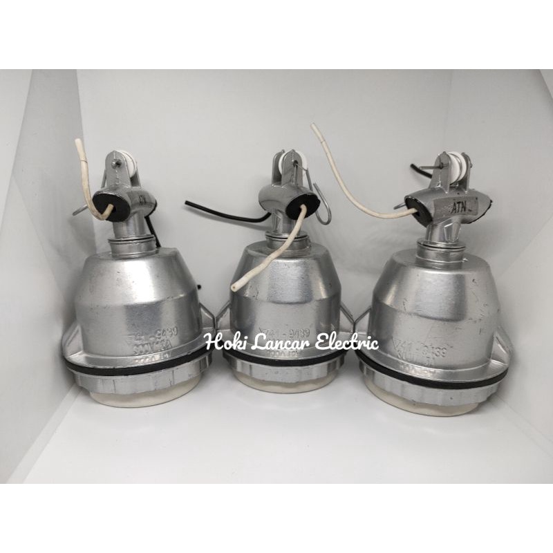 FITTING LAMPU GANTUNG KERAMIK WD E40/ FITTING LAMPU JALAN / FITTING WD E 40