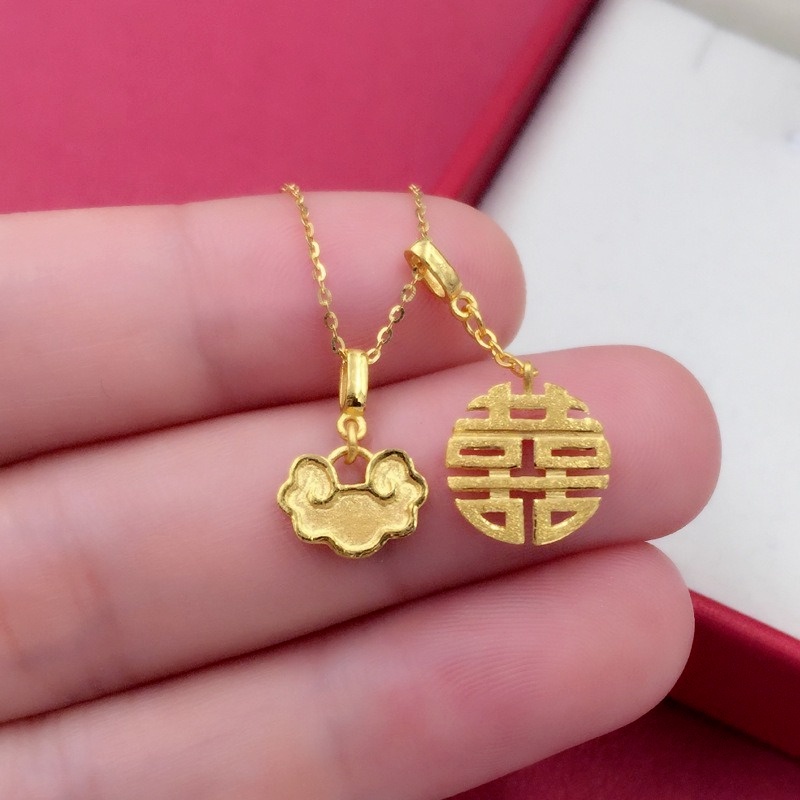[Ready Stock]Fashion Unique Gold-Plated Cloud Pendant Blessing Necklace