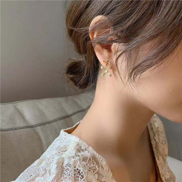 2021 baru trendi sterling silver jarum anting-anting wanita bermartabat bunga anting-anting Korea on