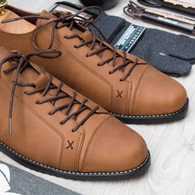 Sepatu pantofel casual model smith