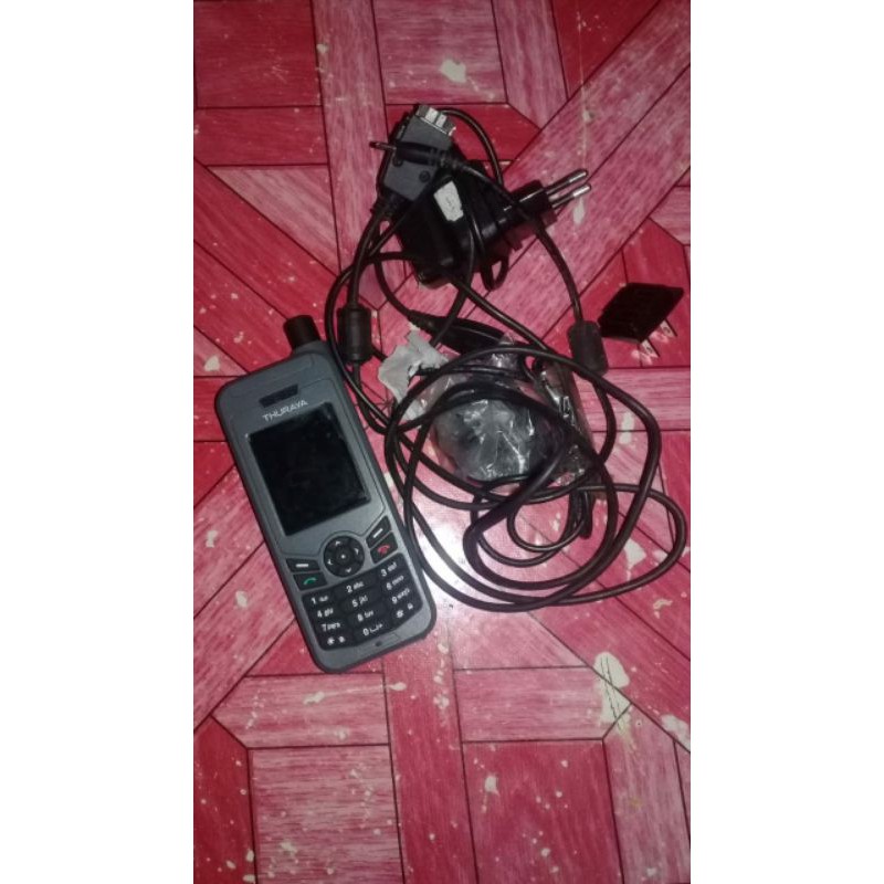 Hp Satelit thuraya