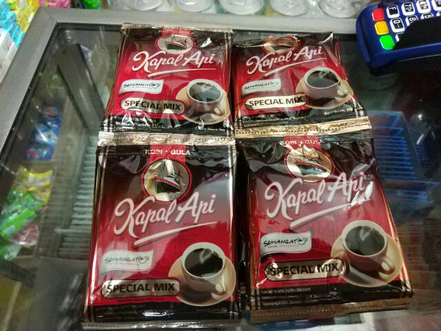 Kopi Kapal Api Mix Spesial [RENCENG]