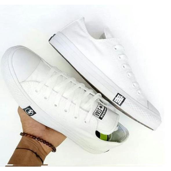 SEPATU CONVERSE95 ALL STAR UNDEFEATED CHUCK TAYLOR CT 2 ALLSTAR PETIR MURAH