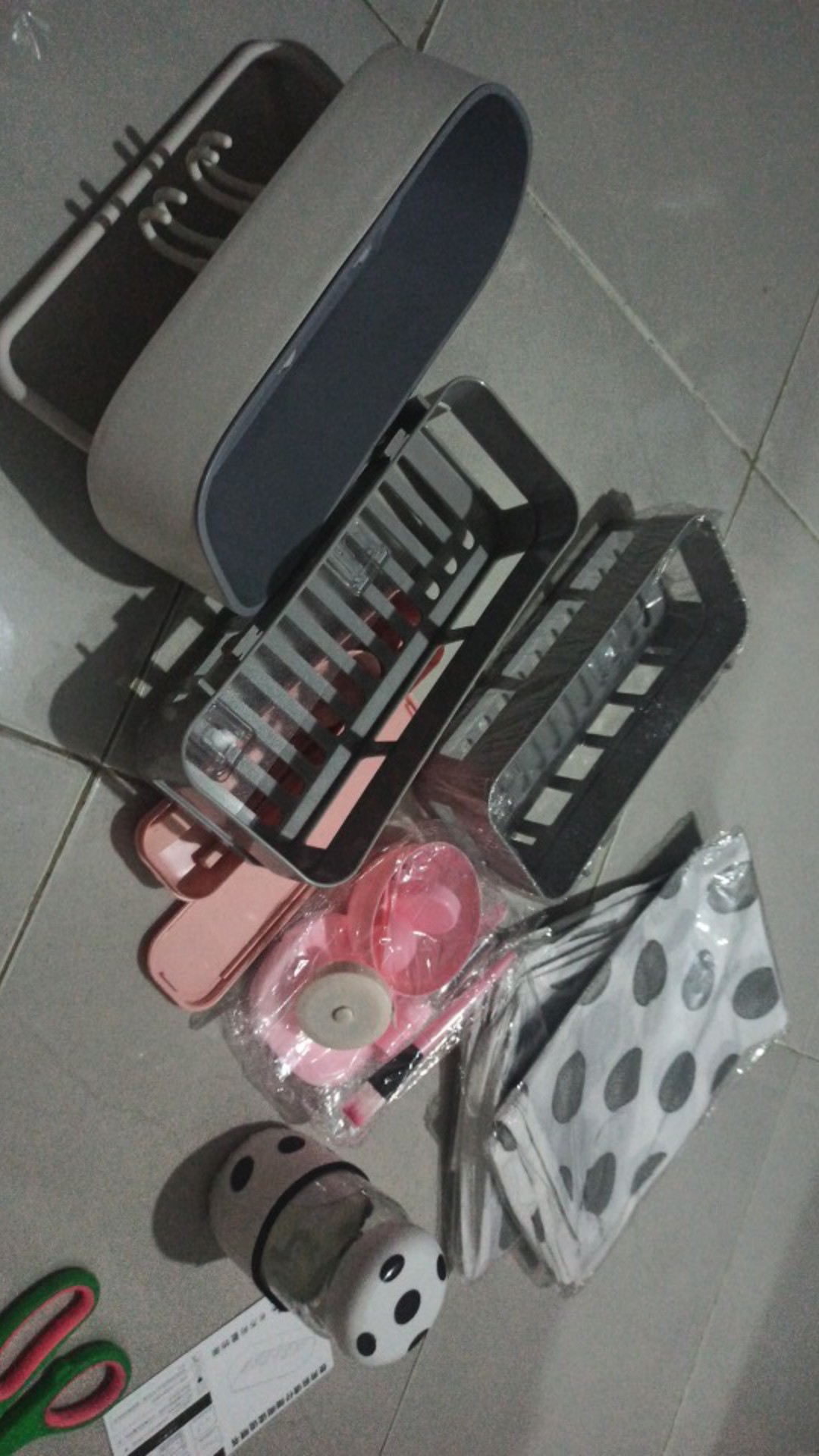 Storage Bag / Tempat Penyimpan Serbaguna / Storage Box Tempat Pakaian.