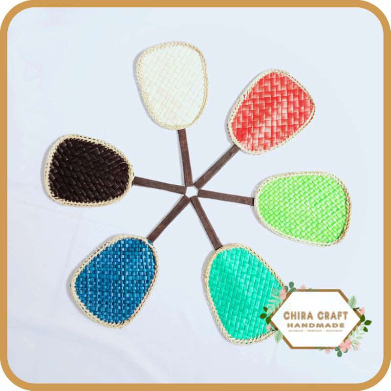 Chiracraft Pdn Souvenir Pernikahan Kipas Anyaman Pandan Medium-T20cm L9cm