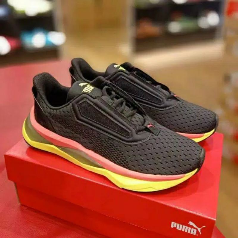 preloved sepatu PUMA LQD CELL original 100%