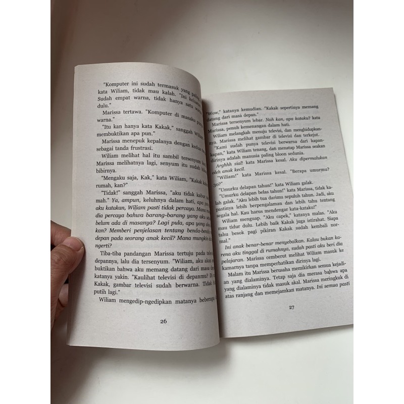 7 Hari Menembus Waktu By Charon Novel Teenlit Shopee Indonesia