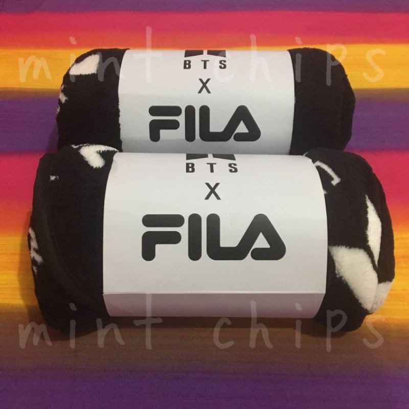 [RARE] Blanket BTS X FILA Speak Yourself Tour The Final