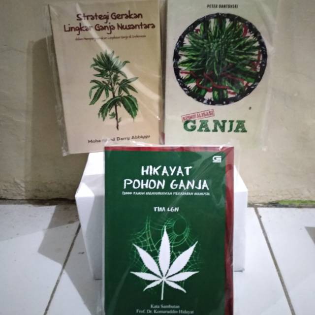 1 set hikayat pohon ganja LGN