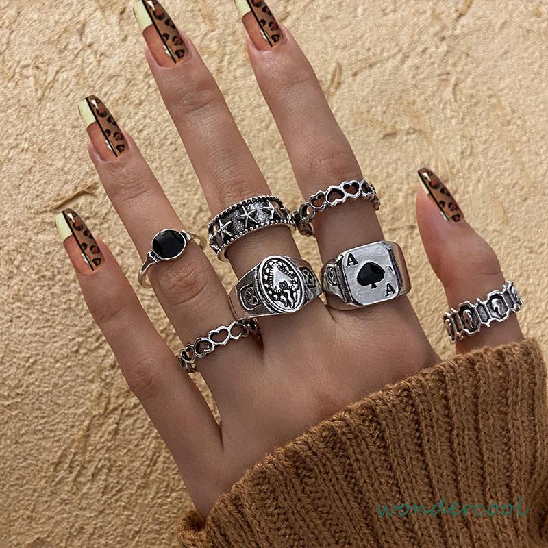 7 Pcs Cincin Jari Bentuk Hati Tidak Teratur Warna-Warni Gaya Punk Retro Untuk Pria -Won