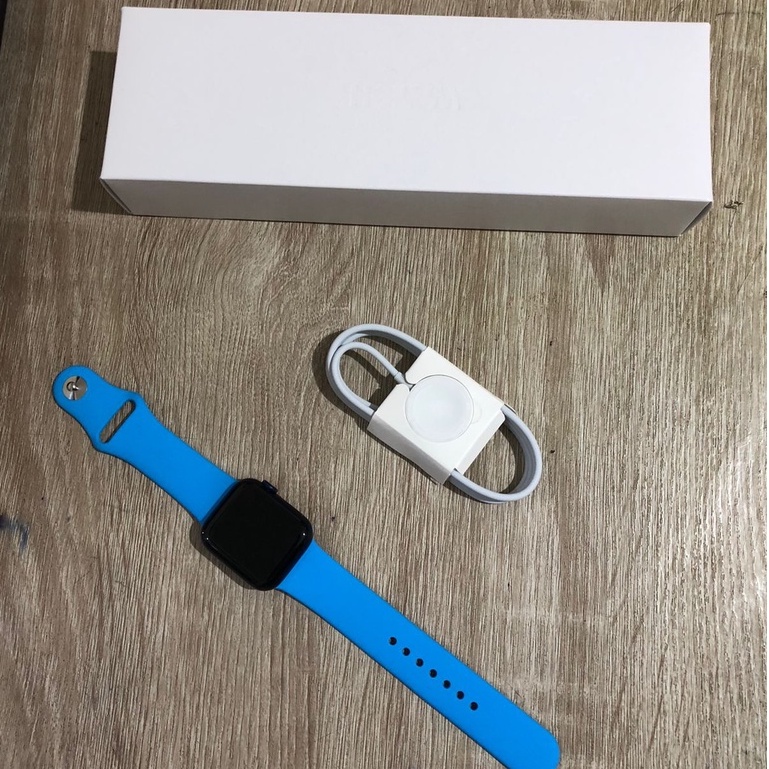 iWatch Series 6 40mm Dan 44mm Mulus Second