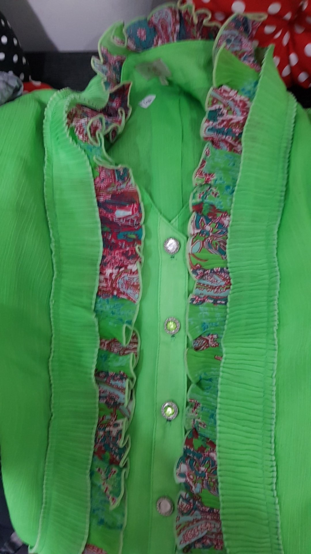 (4) Kemeja Thrift Preloved Under 40 Murah Meriah