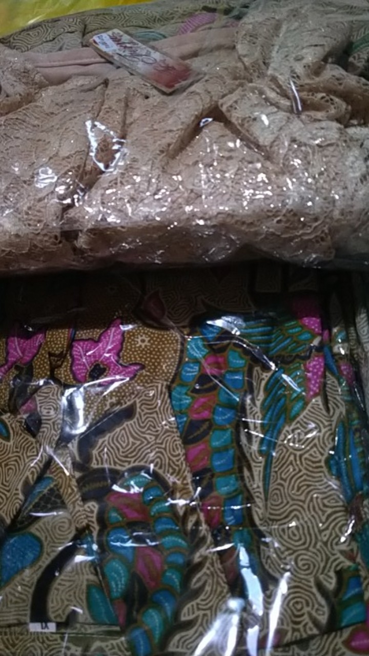 Ready Jumbo Dan Kemeja Anak Batik Couple Brokat Cendrawasih